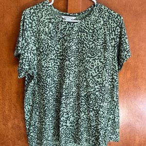 Athleta cheeta print top
